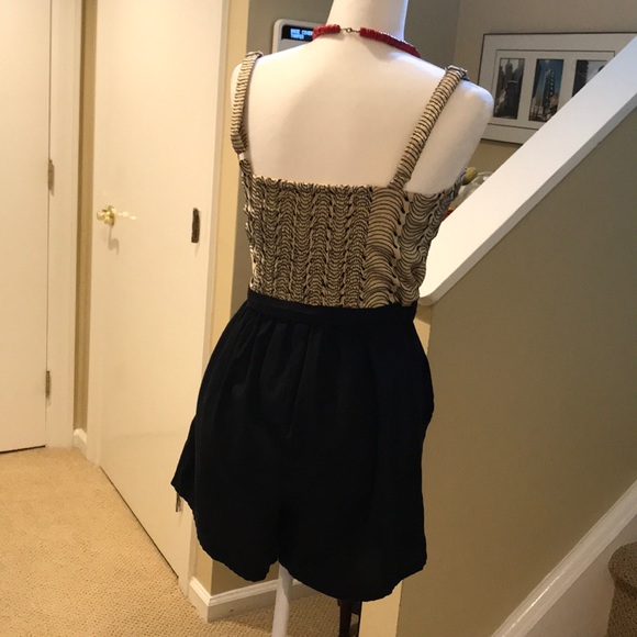 Classy Cotton Summer Romper - Picture 5 of 11